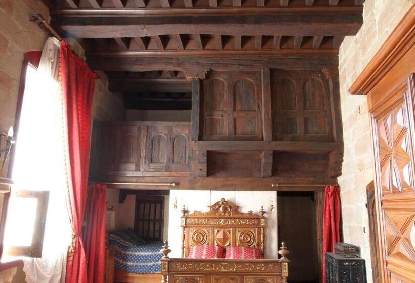 Quarto Familiar, Commanderie Des Templiers