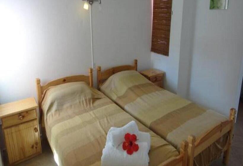 اتاق استاندارد با چشم‌انداز دریا, Colibri Beach Villas