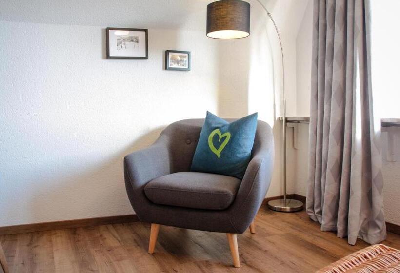 سوییت, Haus Am Berg   Pension Direkt Am Skihang