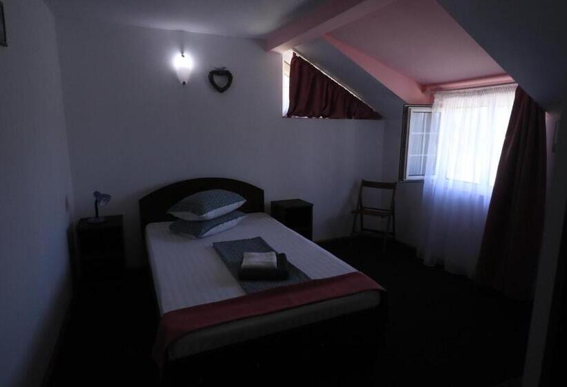 سوییت خانوادگی, Casa David