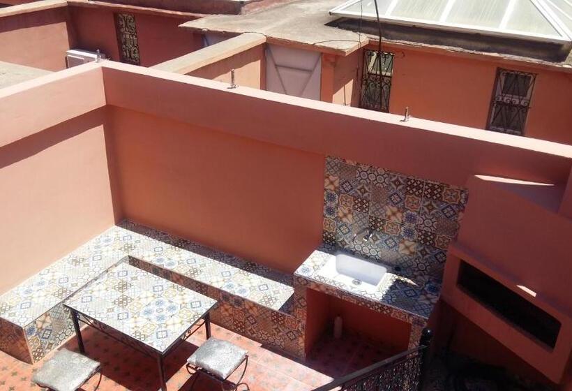 خانه 3 خوابه, Riad Lalla Zahra