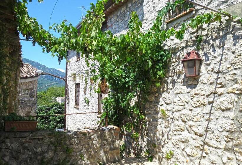 Студио Стандарт с Террасой, B&b Milleunapietra Romantic Guest House