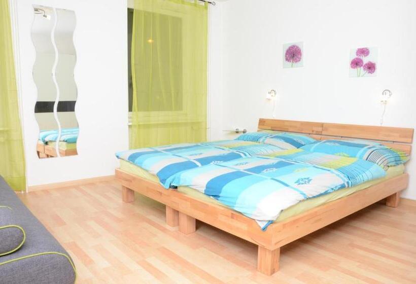 آپارتمان 2 خوابه با بالکن, Guesthouse Casa Esperanza Basel