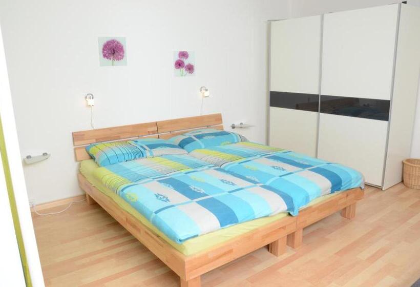 آپارتمان 2 خوابه با بالکن, Guesthouse Casa Esperanza Basel
