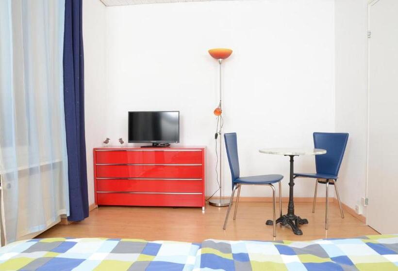 اتاق استاندارد با سرویس بهداشتی مشترک, Guesthouse Casa Esperanza Basel