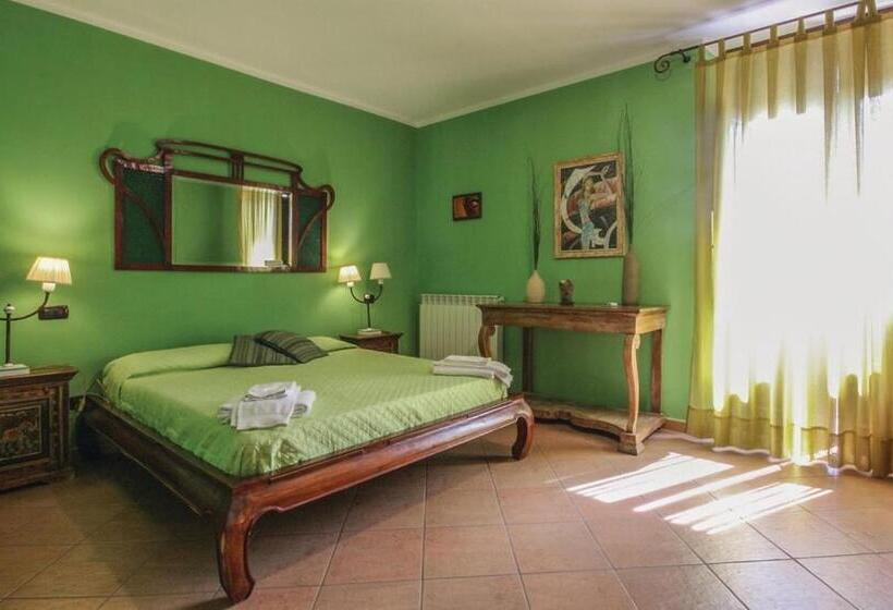 Номер Стандарт Трехместный, Palazzo Conforti Tree House Resort
