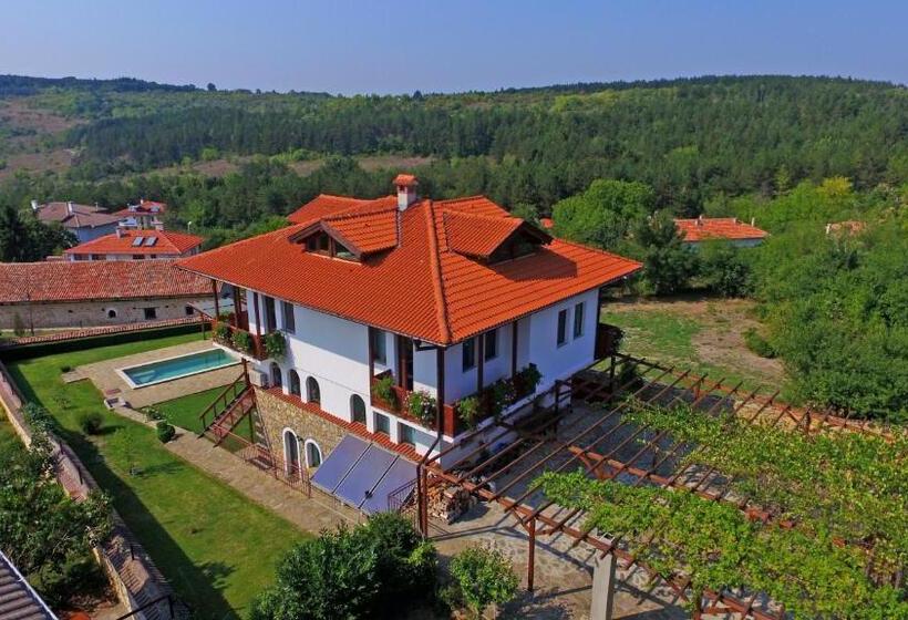 Дом 1 Спальня, Guest House Diabora