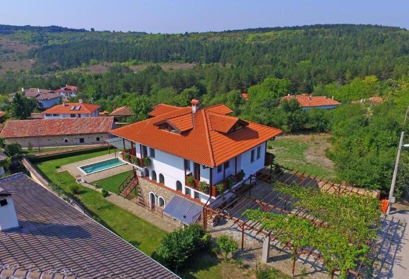 Дом 1 Спальня, Guest House Diabora