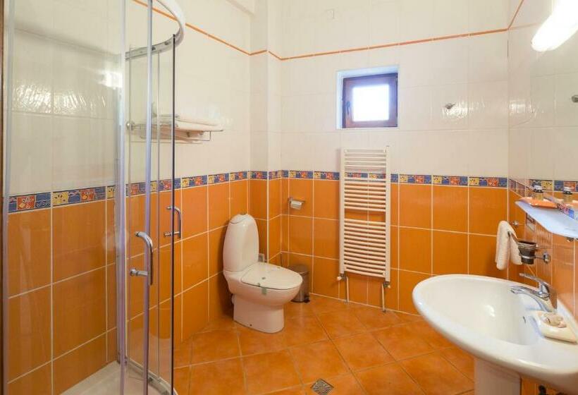 디럭스 스위트 킹 침대, Unglerus Guesthouse