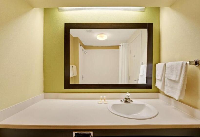 Номер Стандарт Адаптированный для Инвалидов, Days Inn & Suites By Wyndham Desoto