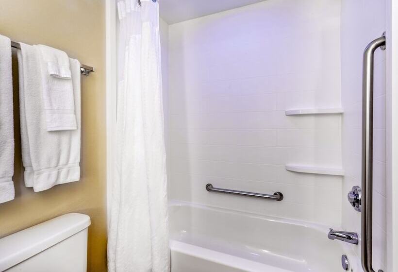 סוויטה, Holiday Inn Express Hotel & Suites Inverness, An Ihg