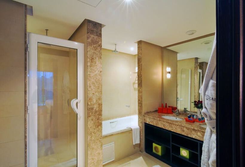 سوییت جونیور, Palais Médina Riad Resort