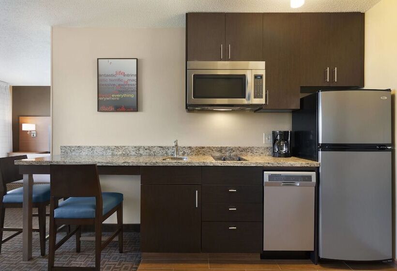 스위트, Towneplace Suites By Marriott Chicago Naperville