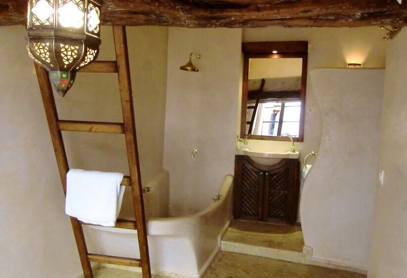 Номер Стандарт, Riad Thaïs