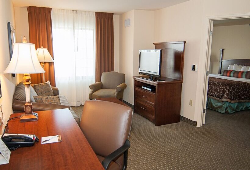 سوییت, Staybridge Suites Wichita, An Ihg