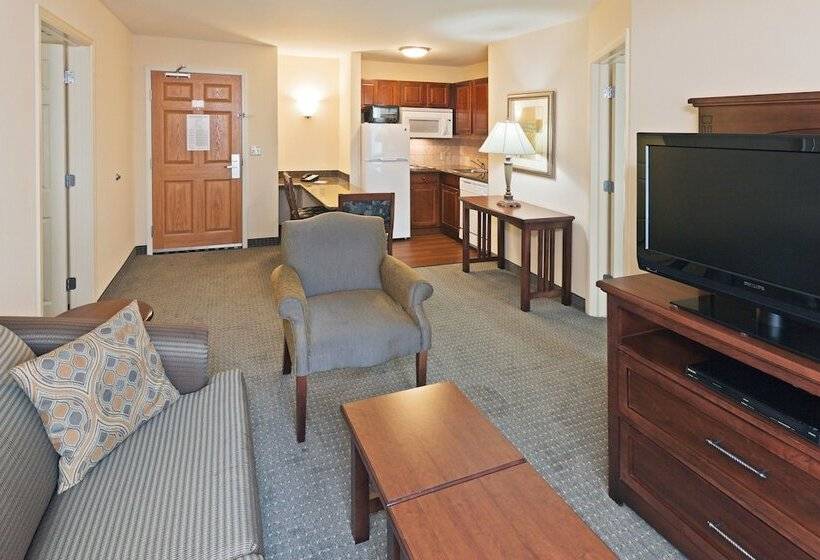سوئیت 2 خوابه, Staybridge Suites Wichita, An Ihg
