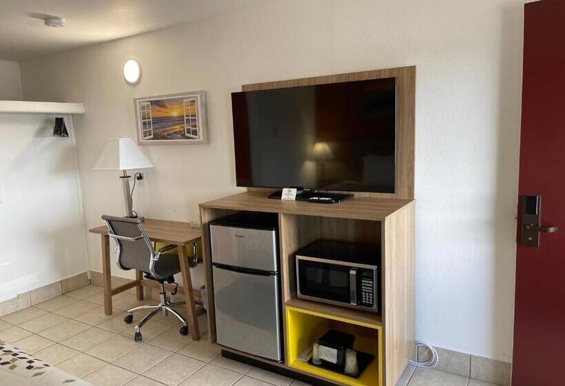 Номер Стандарт, Newport Coast Inn