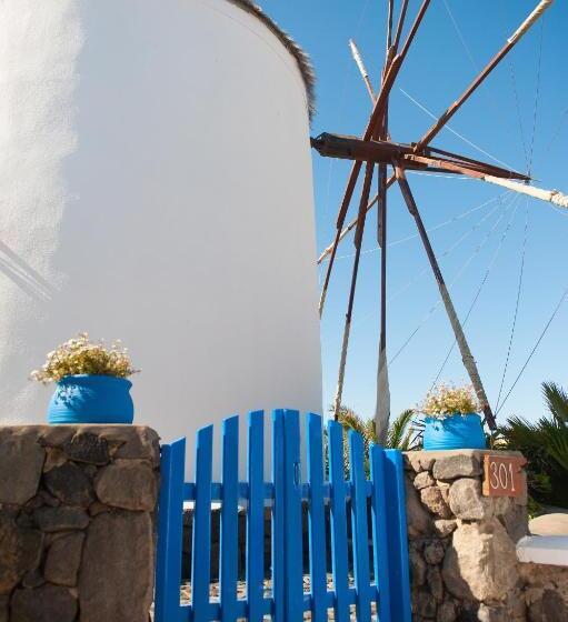 اتاق کلاسیک, Milos Villas