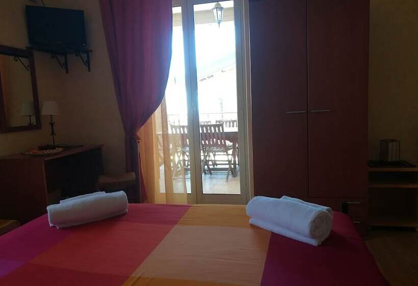 اتاق استاندارد, B&b Alfio Tomaselli