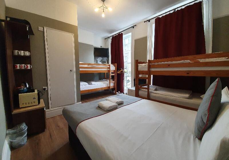 Семейный Номер, Ebury House