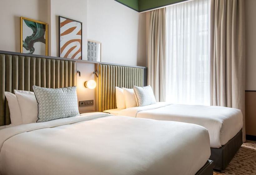 Семейный Номер, Le Parchamp, A Tribute Portfolio Hotel, Paris Boulogne