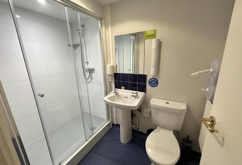 اتاق استاندارد سه نفره, Yha Whitby