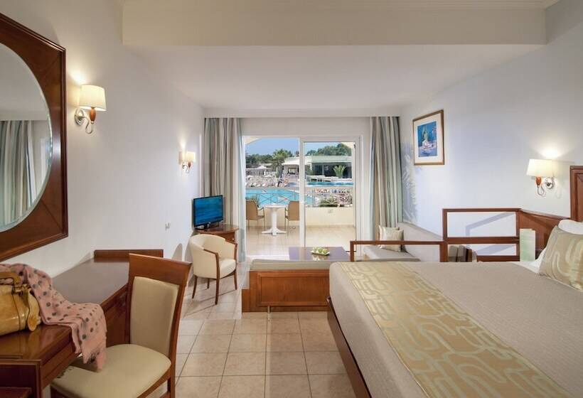 小型套房, Kipriotis Maris Suites