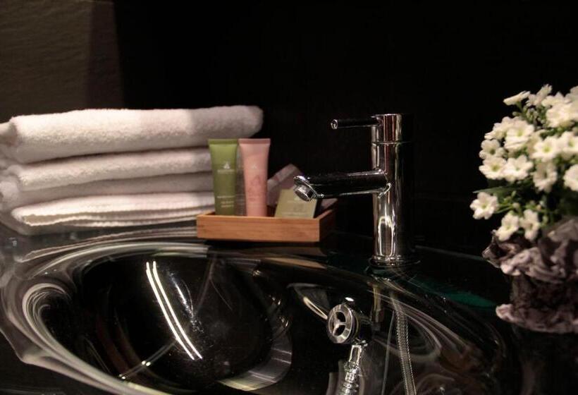 חדר סטנדרט לארבעה, St. Peter  Six Rooms & Suites