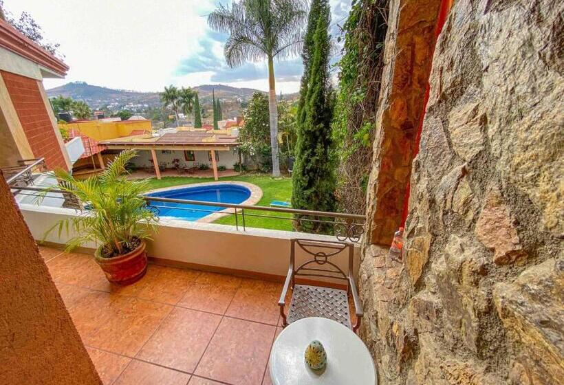 اتاق استاندارد با 2 تخت دوبل, Suites Xadani