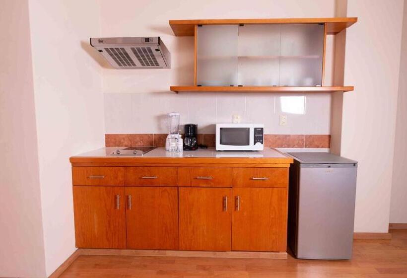 سوییت جونیور, Suites Xadani