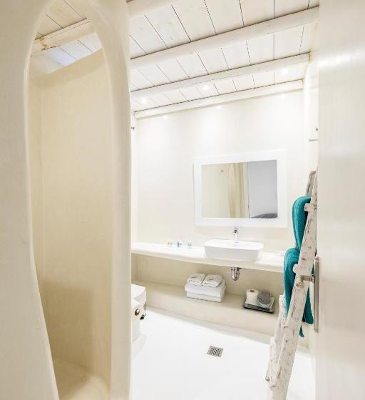 주니어 스위트, Paros Palace