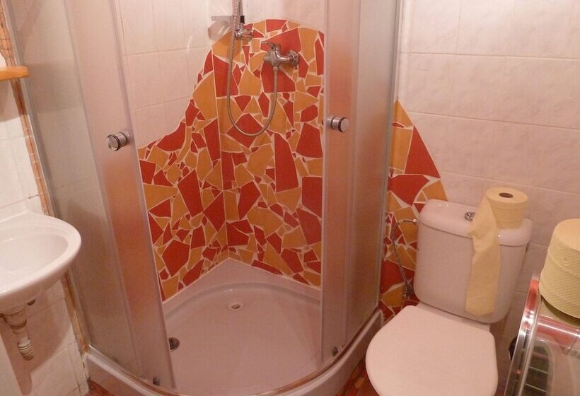 Quarto Quádruplo Estandar, Artharmony Pension & Hostel