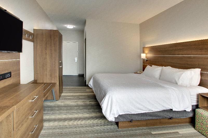 Стандартный Номер Кровать Кинг, Holiday Inn Express & Suites Laurel, An Ihg