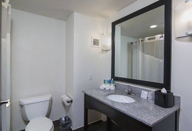 Номер Стандарт Двуспальная Кровать, Holiday Inn Express Hotel & Suites Solana Beach Del Mar, An Ihg