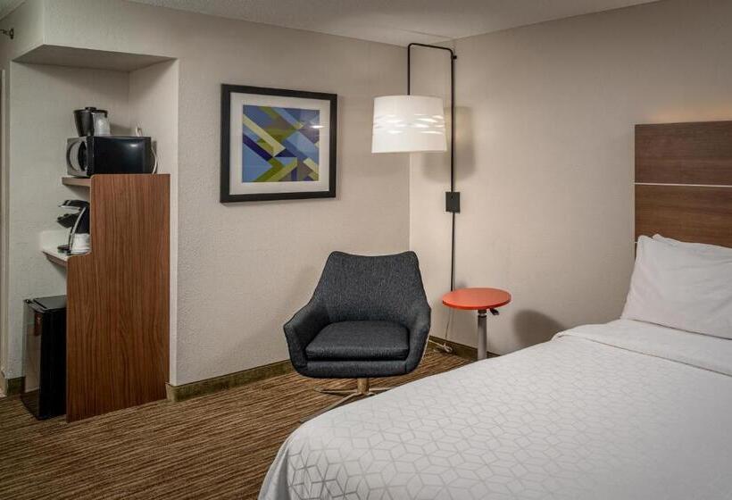스탠다드 룸, Holiday Inn Express And Suites Pikeville, An Ihg