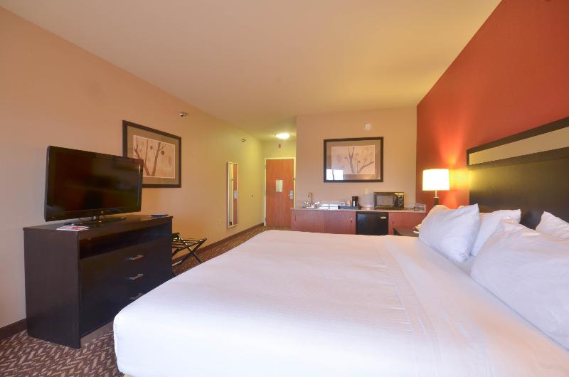 Люкс Кровать Кинг, Holiday Inn Express & Suites Pine Bluff/pines Mall, An Ihg