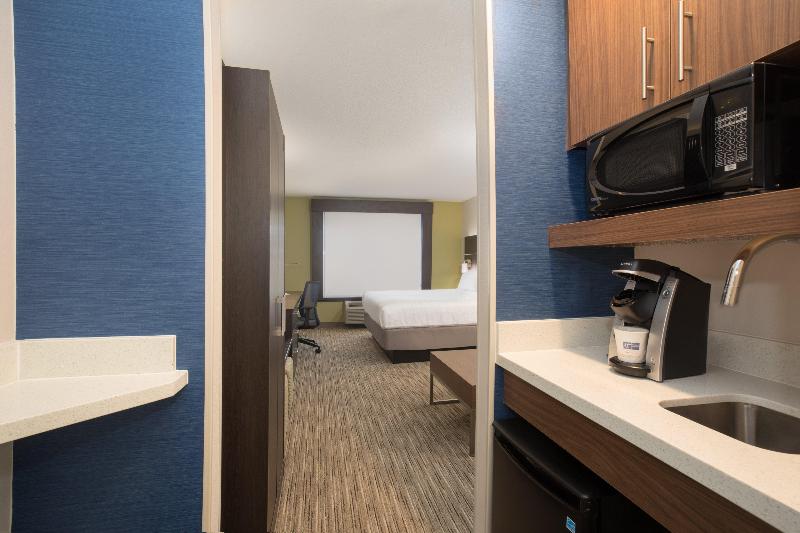 Люкс Кровать Кинг, Holiday Inn Express Hotel & Suites Longmont, An Ihg