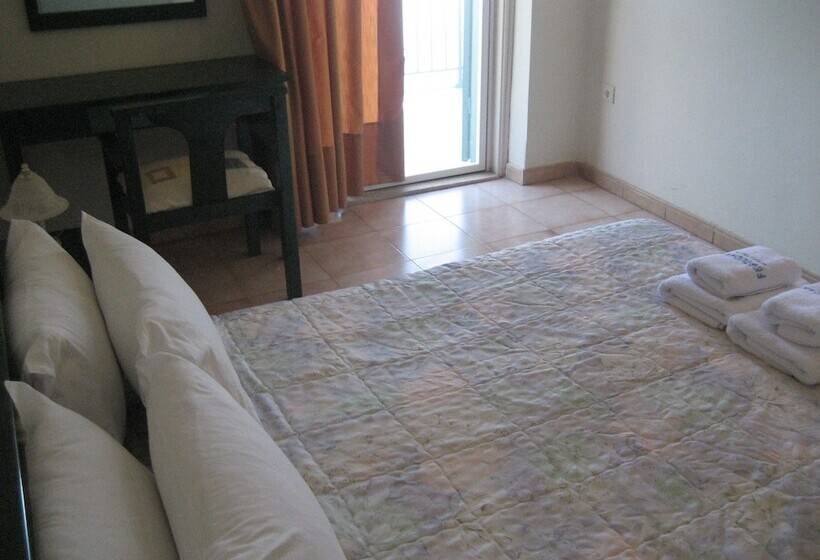 آپارتمان 1 خوابه با چشم‌انداز دریا, Kyveli Apartments