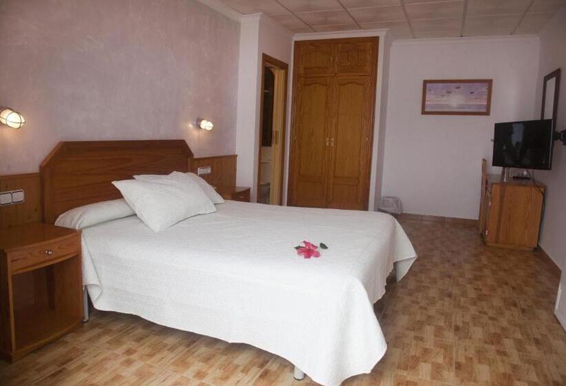 Habitación Estándar Vista Mar, Hostal Mar De Frente