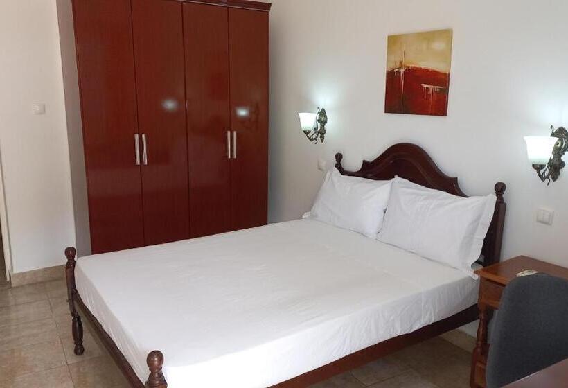اتاق استاندارد, Savana