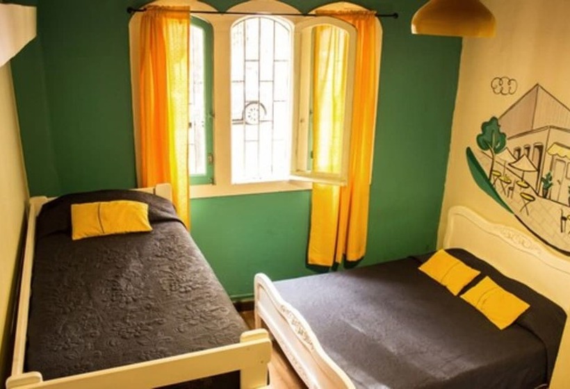 四人标准间, Hostal Forestal