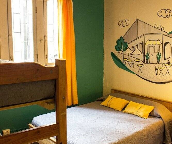 四人标准间, Hostal Forestal