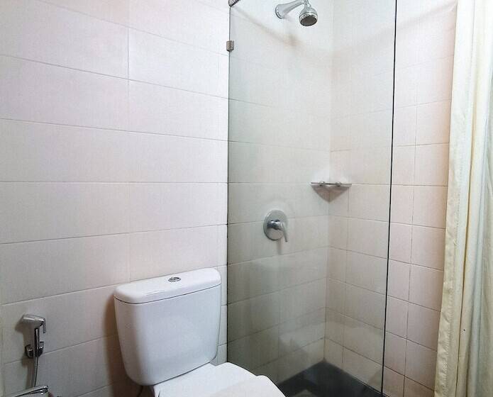 اتاق لوکس, Swiss Belhotel Ambon