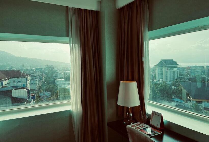 سوییت جونیور, Swiss Belhotel Ambon