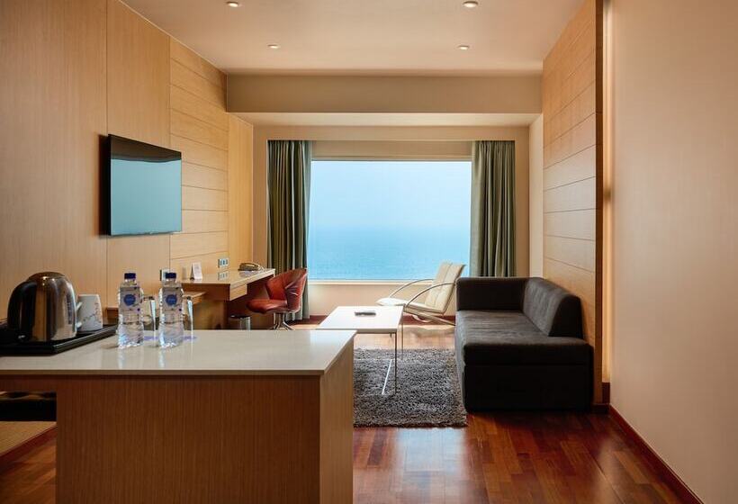 Люкс Executive Вид на Море, Novotel Visakhapatnam Varun Beach