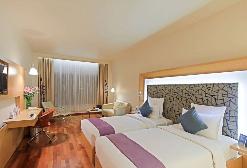Номер Superior Вид на Море, Novotel Visakhapatnam Varun Beach