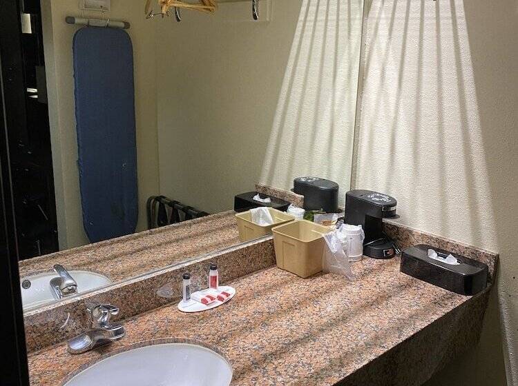 اتاق استاندارد با 2 تخت دوبل, Days Inn By Wyndham Oklahoma City/moore