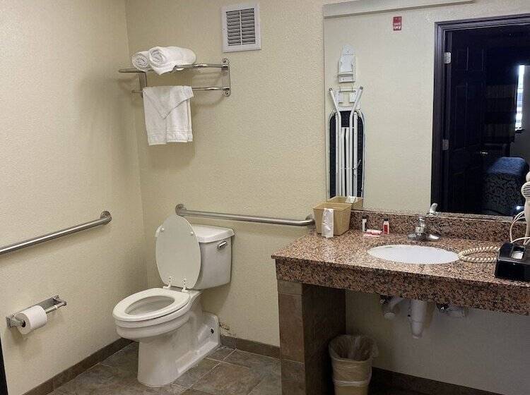 اتاق استاندارد با 2 تخت دوبل, Days Inn By Wyndham Oklahoma City/moore