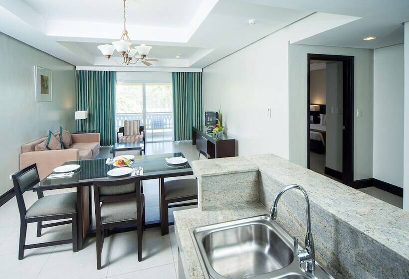 Люкс 2 Спальни, Fairways And Bluewater Boracay