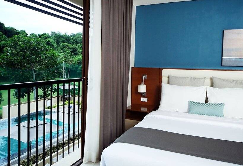Номер Premium Вид на Бассейн, Fairways And Bluewater Boracay